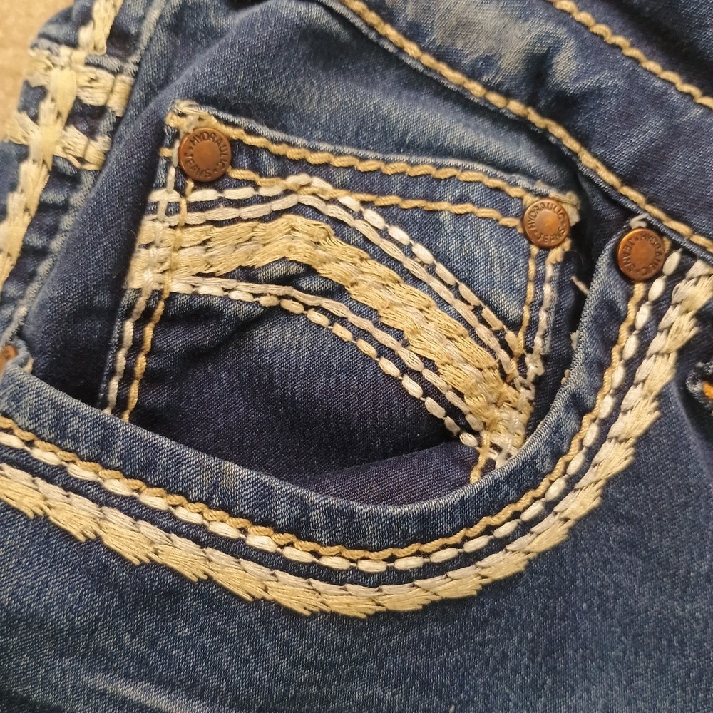 Hydraulic GRAMERCY Women's Size 8 Blue Denim Capris Embroidered Pockets 32x22 - Picture 8 of 14
